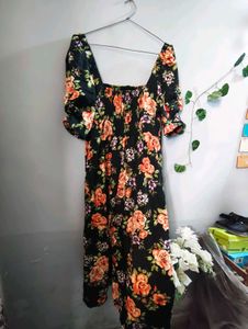 HARPA Woman Standard Length Dress