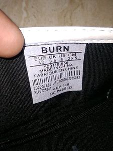 CASUAL FOOTWEAR FOR MEN SIZE 8.5 UK