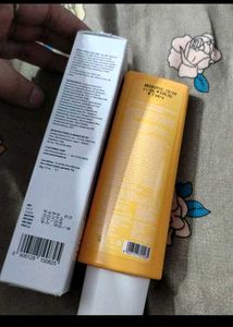 Combo Sunscreen Pack Of 2 New Seal