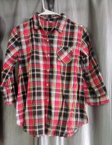 Red Plaid 3/4 Sleeve Shirt