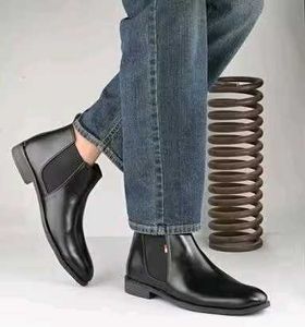 Stylish Black Mens Boots