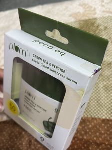 Plum Green Tea &amp; Peptide Sunscreen