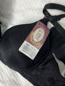 Black Push Up Bra