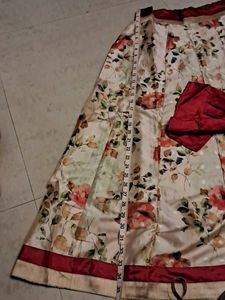 Girls Lehnga With Accessories