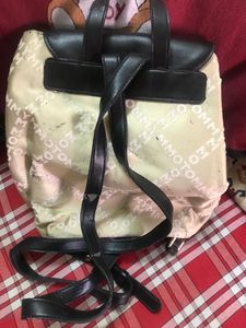 Authentic Tommy Backpack 🎒