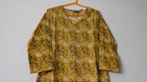 Women Full Sleeve Kurti