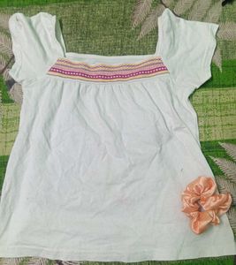 Babies White Top w/ Embroidered Detail
