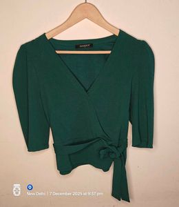 Chic Green Wrap Top - Perfect for any occasion