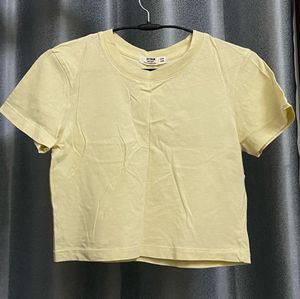 Pastel Yellow Crop top