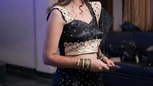 Elegant Black Gold Lehenga