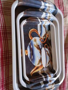 Tray