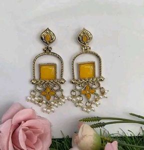 Stylish Traditional Jhumka