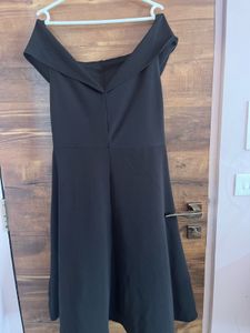 Chic Black Off-Shoulder Dress