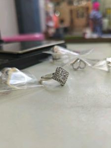 Elegant Pure Silver Ring
