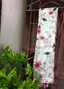 Branded Beautiful Soft Scarf For Women 💚🤍💚🤍