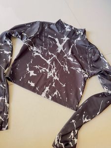 crop top