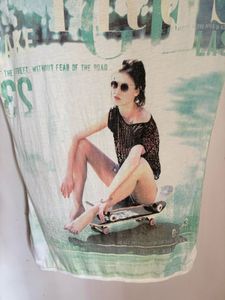BERSHKA BEAUTIFUL Graphic Print Tee