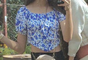 Floral Puff Sleeve Crop Top