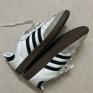 Adidas Samba Sneakers