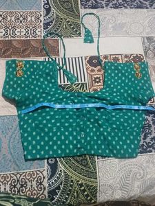 Elegant Green Ethnic Saree with stiched blouse-34