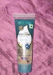 AhaGlow Face Wash Gel  Small Tube For Test
