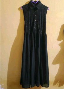 Chic Black Dress
