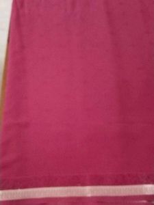 Beautiful Pallu Saree,self Print on saree