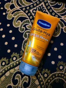 Vaseline All Gluta Hya - Antioxidant Spf 50 Pa+++