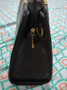 Sturdy ESBEDA Handbag