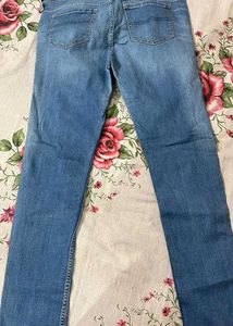 Stylish Blue Shade JEANS