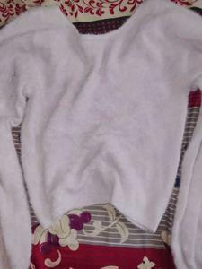 Fluffy Knit Cute Crop Top
