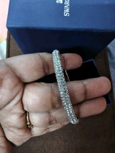 Sparkling Swarovski Bangle