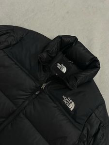 North Face Nuptse 700