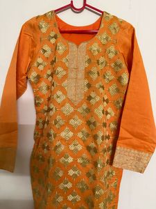 🆕 Orange Embroidered Kurti