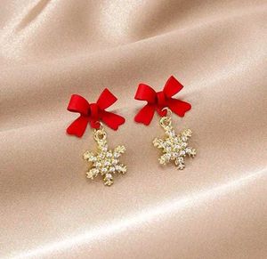 Pearl Flower Earrings