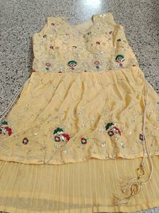 New Kurta Set With Stains