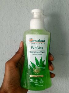 Himalaya Purifying Neem Face Wash