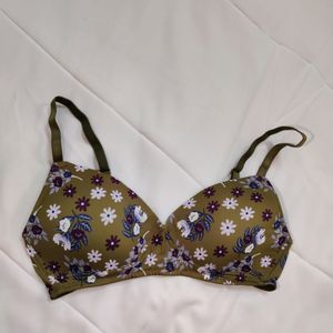 Floral Print Green Tshirt Bra