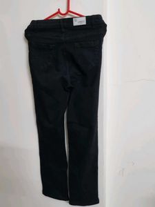 Straight High Rise Black Jeans