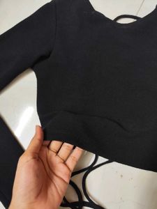 Black Cut out Long Sleeve Crop Top