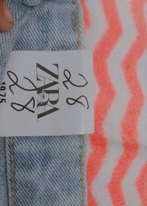 Zara Light Wash Denim Jeans
