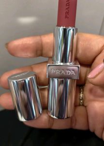 Prada Lipstick - B107 Sedona