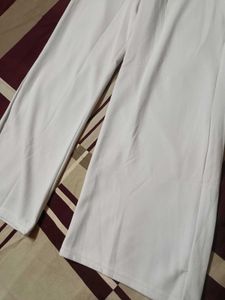 WHITE WIDE LEG TROUSER