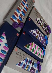 Press-On Nail Set of 6 box