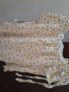 Floral Print Off-Shoulder Top