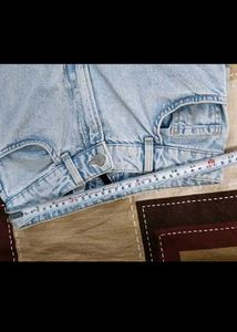 Ripped Wide-Leg Jeans