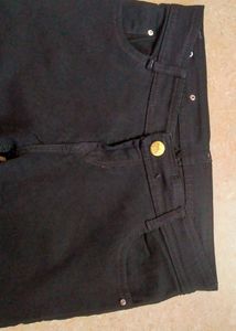 Black Denim Jeggings 🖤