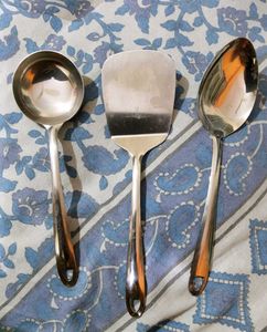 3 New Spoons (Stainless Steel)