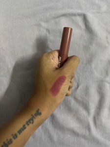 Mamaearth Moisture Matte Lipstick - Spiced Petal