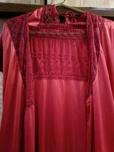BACKLESS TWO PC NIGHTY